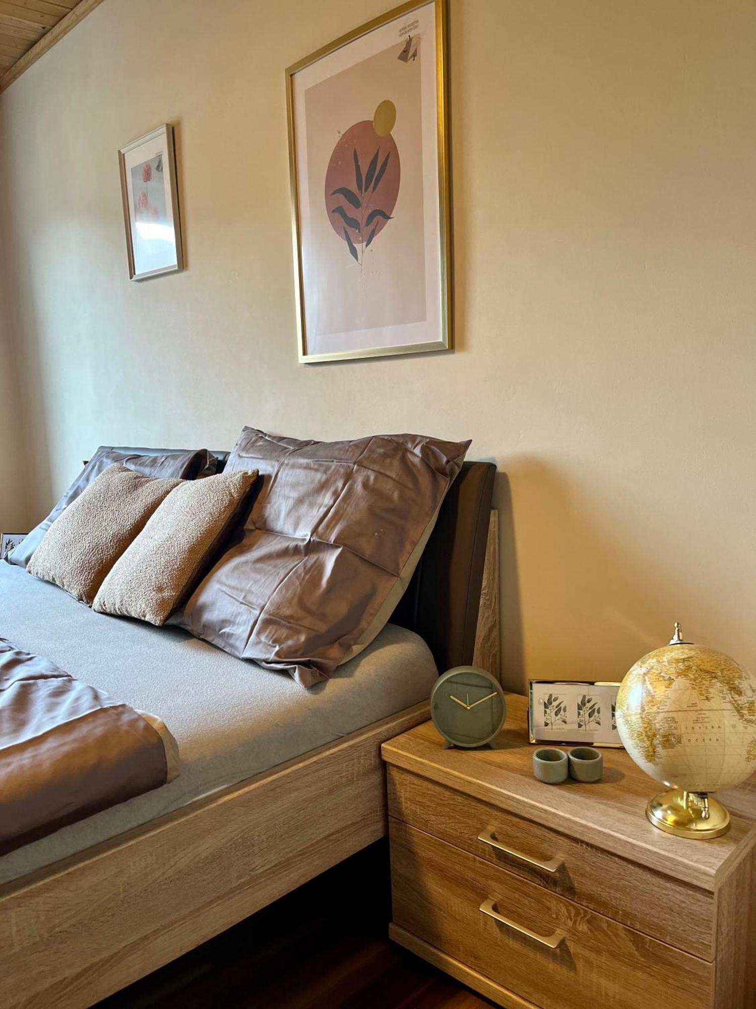 Gemuetliche Wohnung/ Cozy Apartment ニクラスドルフ エクステリア 写真